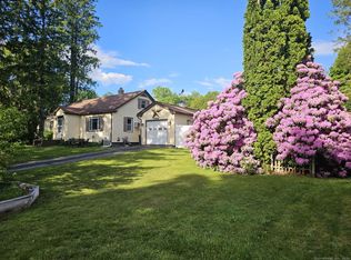 54 Corrinne St, Killingly, CT 06239