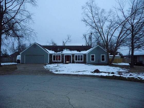 1st image of 1465 E Windsor Pl