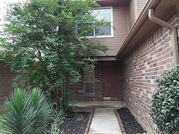 Inviting walkway!