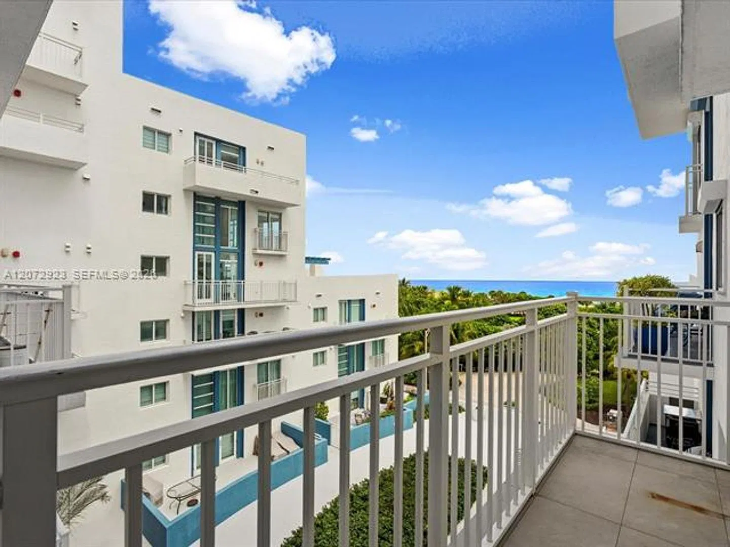 7600 Collins Ave cu-703, Miami Beach, FL 33141 — Photo 4