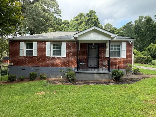 142 Hutton Pl NW, Atlanta, GA 30318