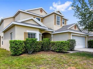 1233 Kellogg Dr, Tavares, FL 32778