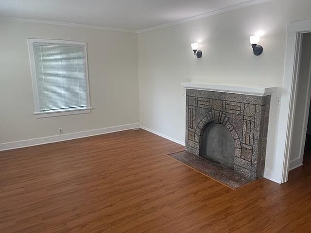 1st image of 61 El Nido Ave #61