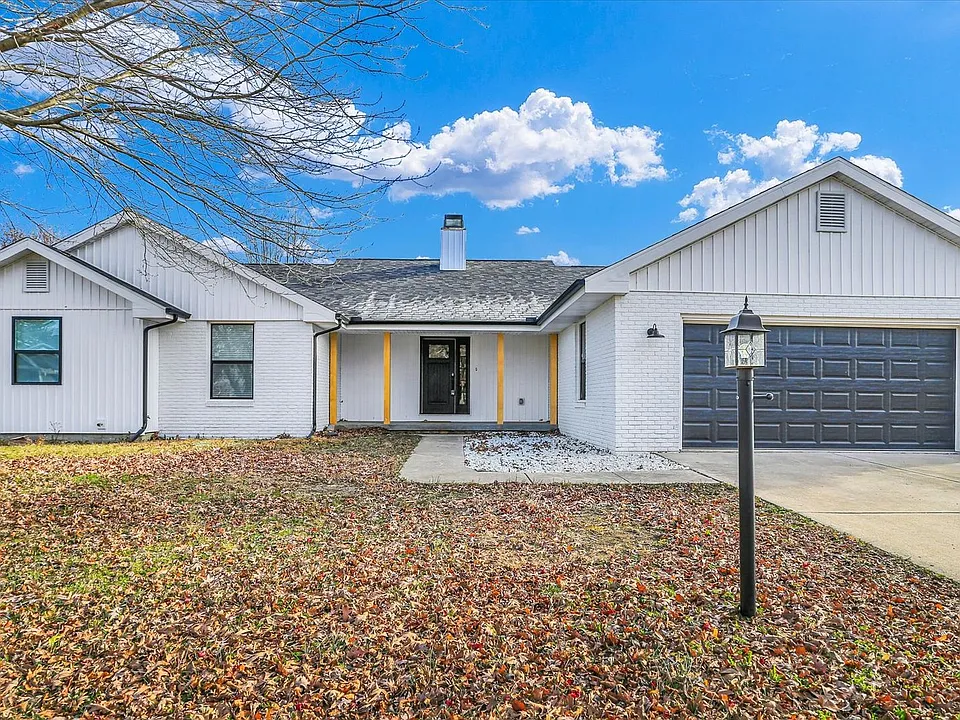 4011 Danbury Dr