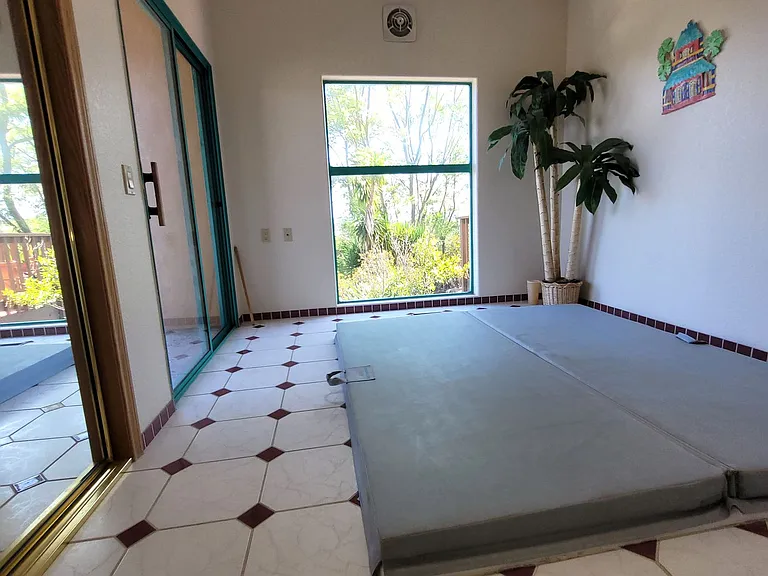 16255 Highland Valley Rd — Photo 17