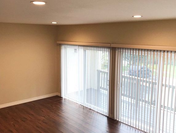 2nd image of 45 Aspen Way