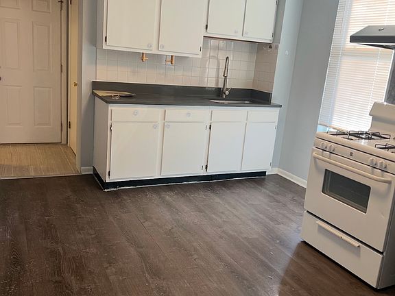 2nd image of 3451 S Wallace St #2R
