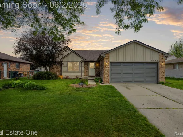 40252 Kraft Dr, Sterling Heights, MI 48310