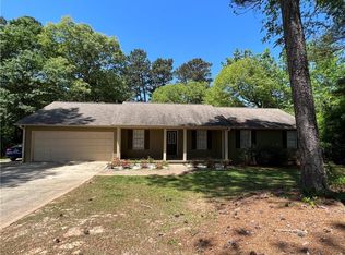 800 McCullough Rd, Stockbridge, GA 30281