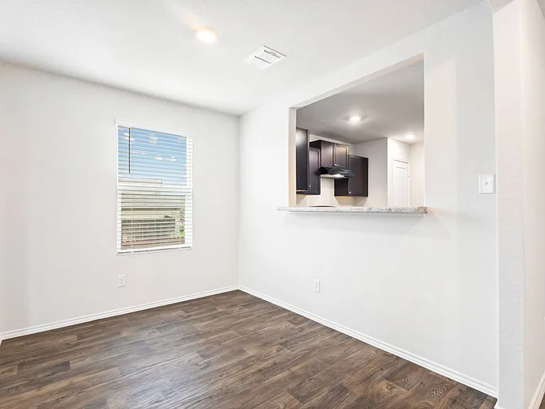 2526 Wentwood Run — Photo 10