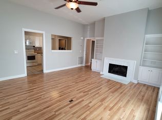 211 River Pl, Jackson, MS 39211