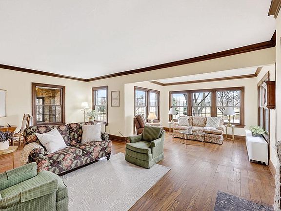 5th image of 4002 Manitou Way