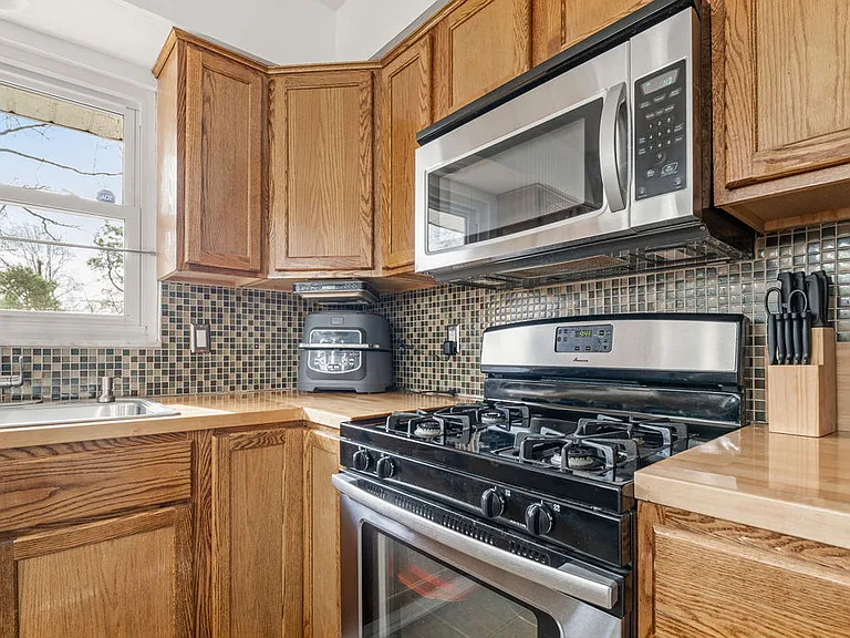 2127 Honeytree Ct — Photo 6