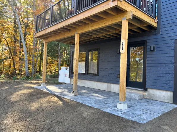 71 Overlook Rd, Windham, ME