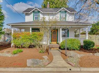 1136 S Cherry St, Cornelius, OR 97113