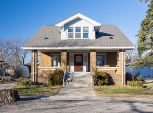 212 E Washington St, Kentland, IN