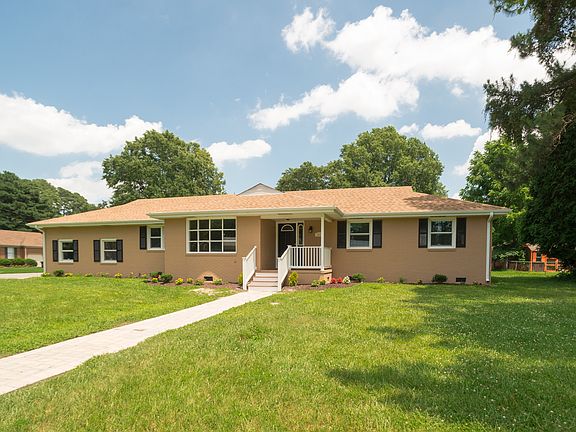 2nd image of 3621 Sagewood Dr