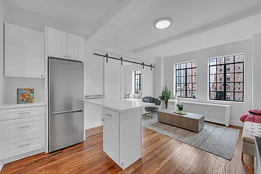25 Tudor City Place