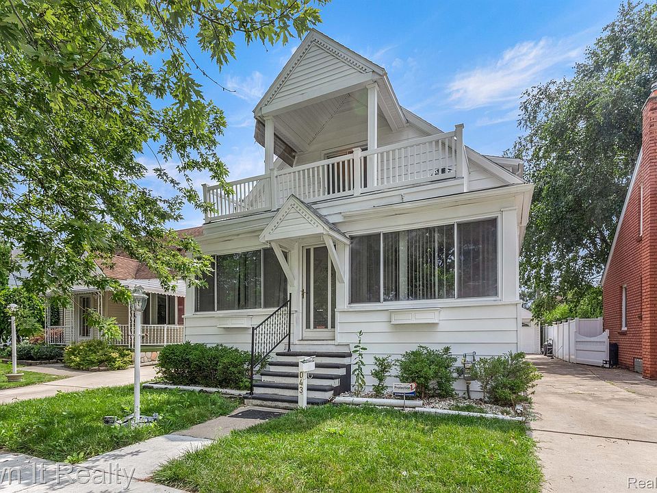 1st image of 1043 Cleveland Ave