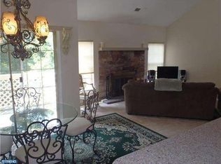 308 Remington Ct, Chalfont, PA 18914