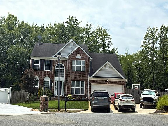 3rd image of 9801 Pheasant Run Ct