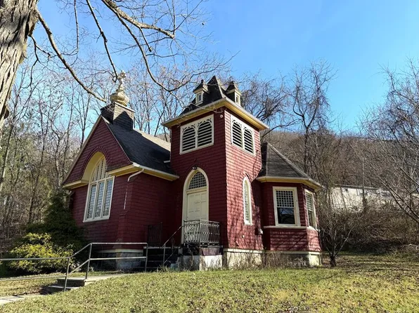 105 Penn St, Huntingdon, PA 16652