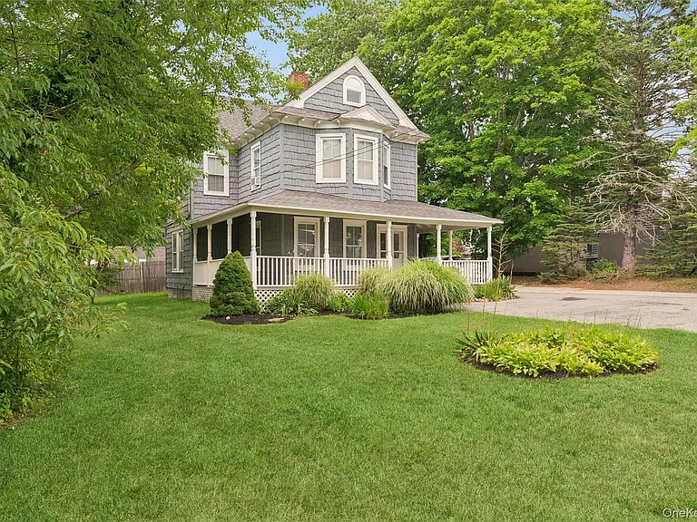 376 Montauk Hwy #A — Photo 19