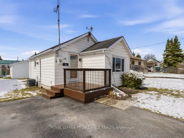 14 Ramsay Ave, Quinte West, ON K8V 2P5