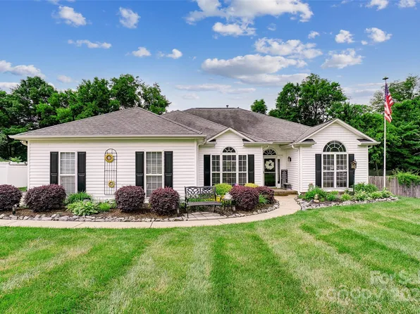3339 Garrett Dr SW, Concord, NC 28027