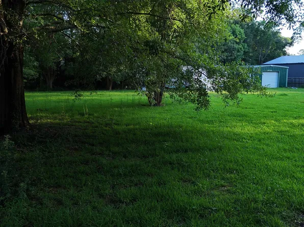 8645 Glen Ellen Dr, Baton Rouge, LA 70809