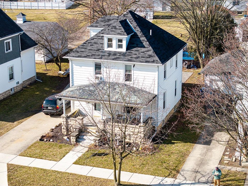 1st image of 712 Rawson Ave