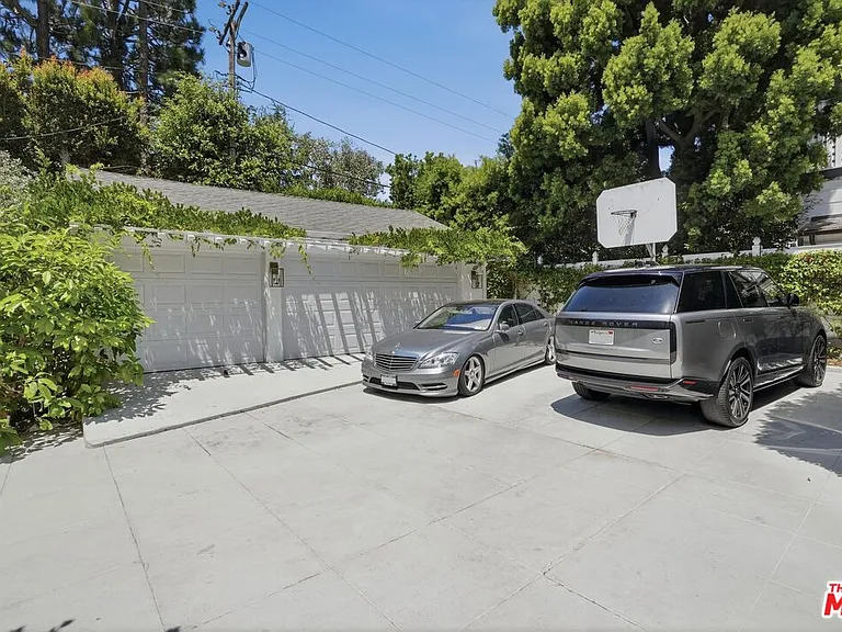 317 S Burlingame Ave — Photo 38