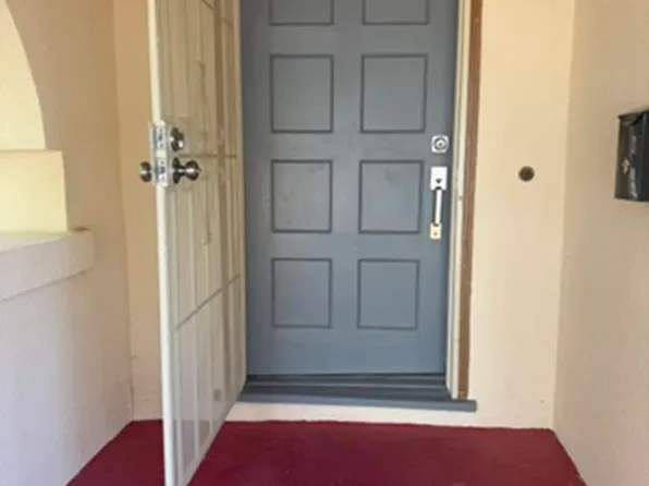 4809 Walnut St, Oakland, CA 94619