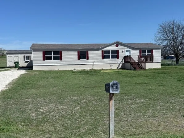 9212 Idaho St, Joshua, TX 76058