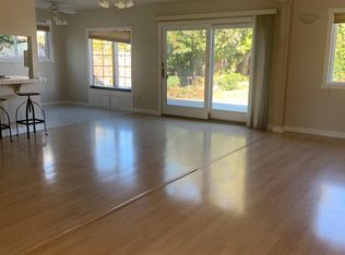 3710 Trieste Dr, Carlsbad, CA 92010