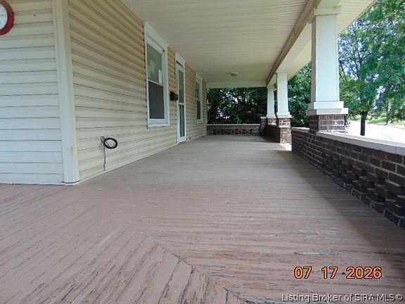 5th image of 307 S High Street