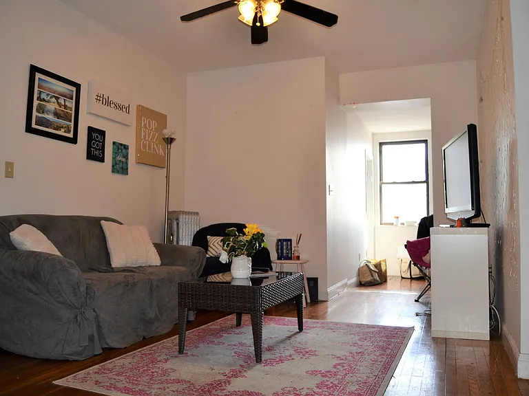 37 Egremont Rd #4 — Photo 2