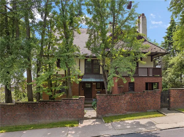 4352 Centre Ave, Pittsburgh, PA 15213