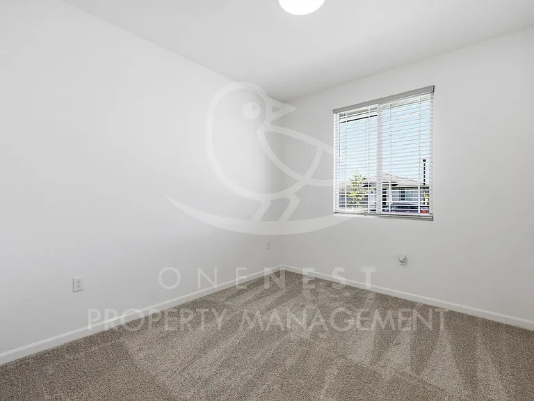 1078 Camomile Dr — Photo 12