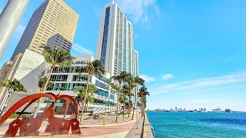 335 Biscayne Blvd #2905 Photo 1