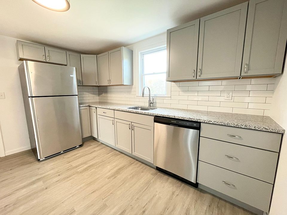 1st image of 37 Belmont Ave #37