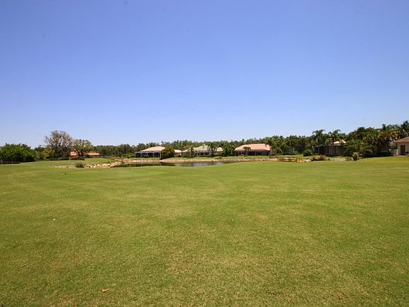 3rd image of 12650 Water Oak Dr
