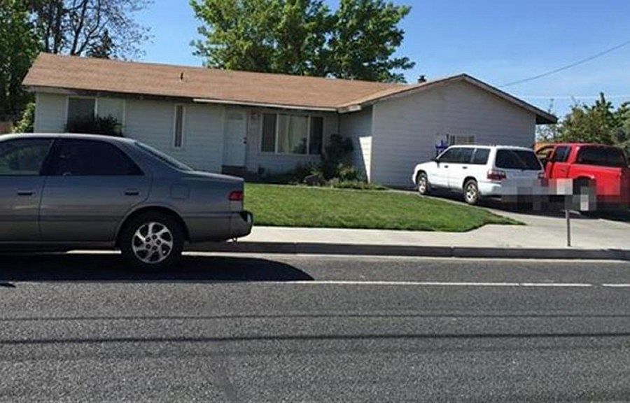 1st image of 1010 S Clover Dr