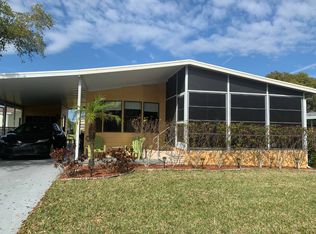 5738 Scarborough Ln, Sarasota, FL 34241