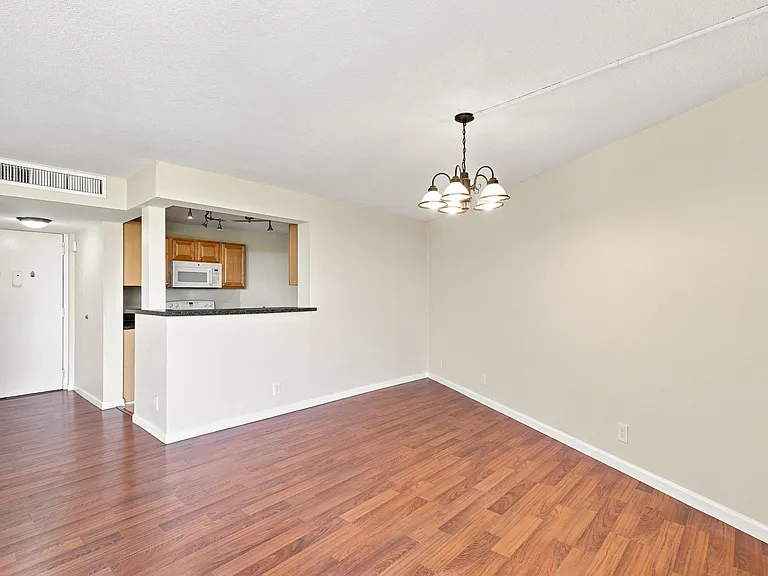 1301 River Reach Dr #514 — Photo 21