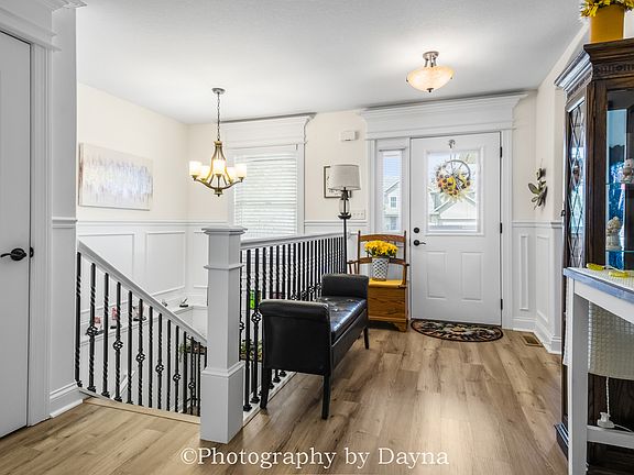 4th image of 1324 Eagle Bluff Dr