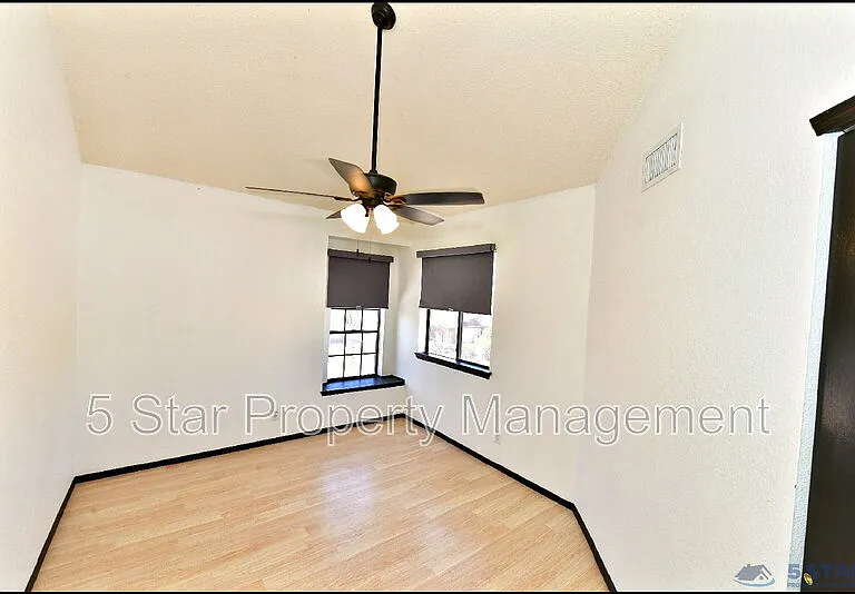 7249 Imperial Ridge Dr — Photo 35