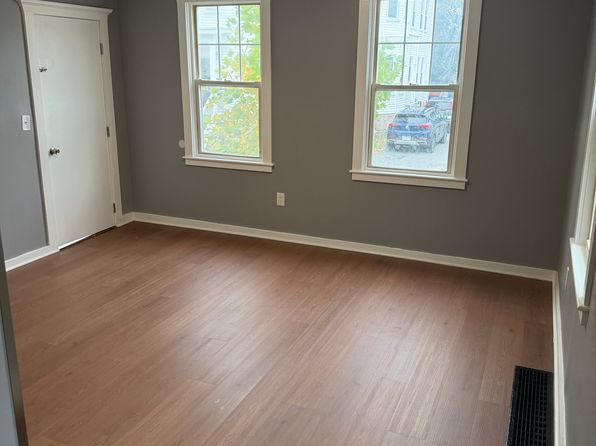 67 Foster St #1