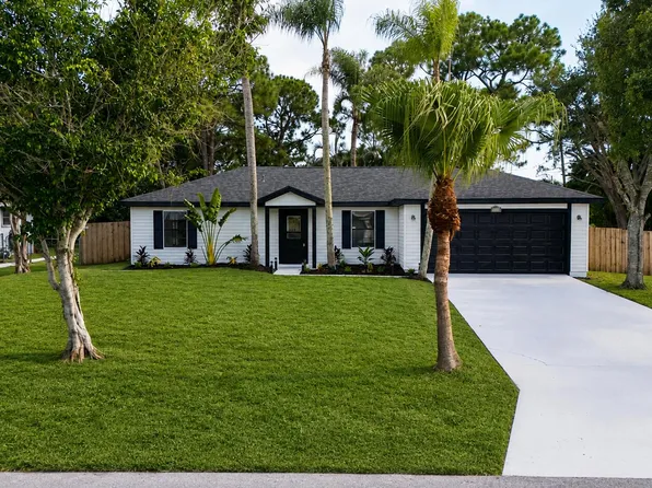1898 SW LOFGREN Avenue, Port St Lucie, FL 34953