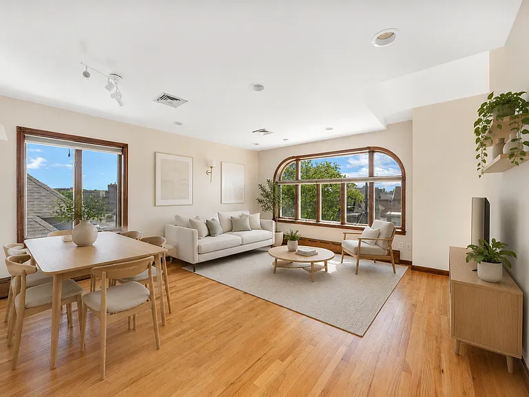 7112 14th Ave #3R — Photo 1